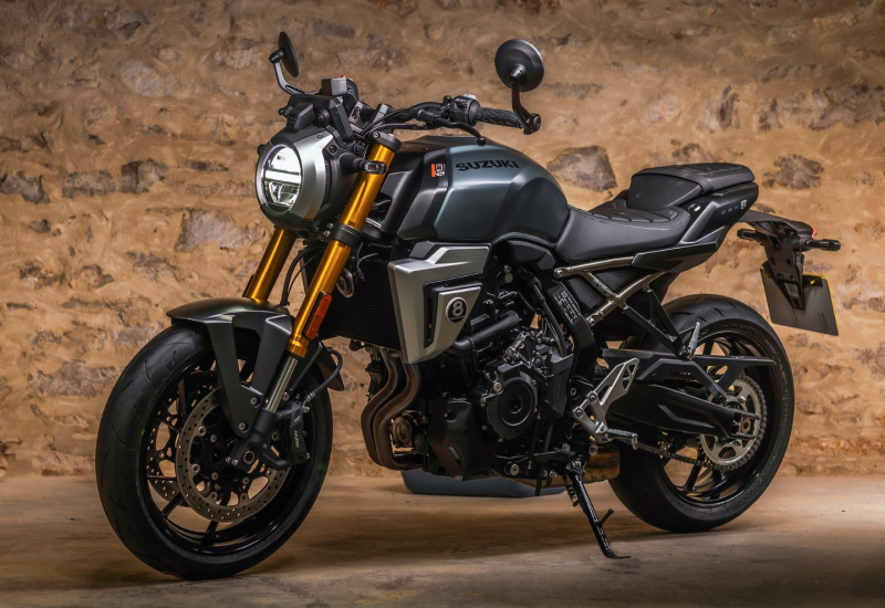 SUZUKI 8T / 8TT
